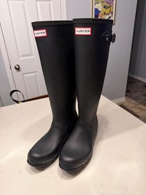 Hunter Black Knee-High Waterproof Rain Boots